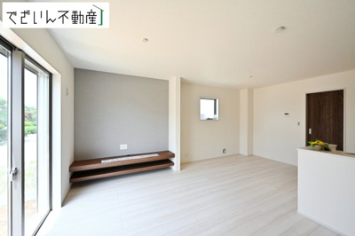 【居間・リビング】 | Livele Garden.S行田市棚田町　新築住宅 | ≪1号棟≫
現地(2026年7月撮影)