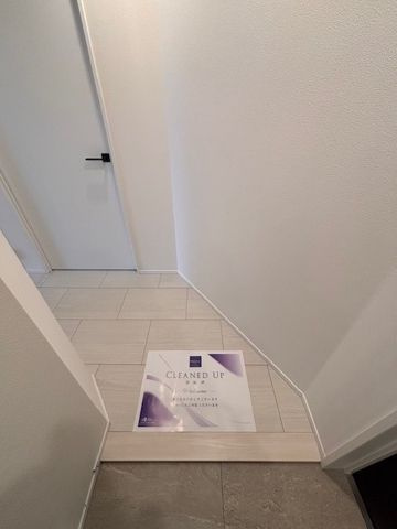 レジディア三軒茶屋の玄関