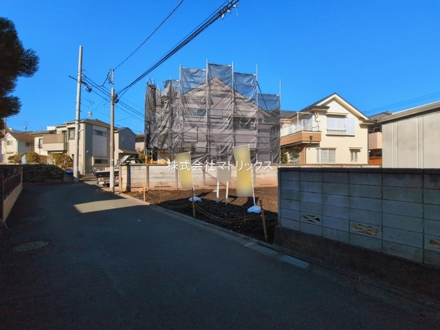 練馬区富士見台2丁目　土地39坪超×建築条件なし　限定1区画の前面道路含む現地写真