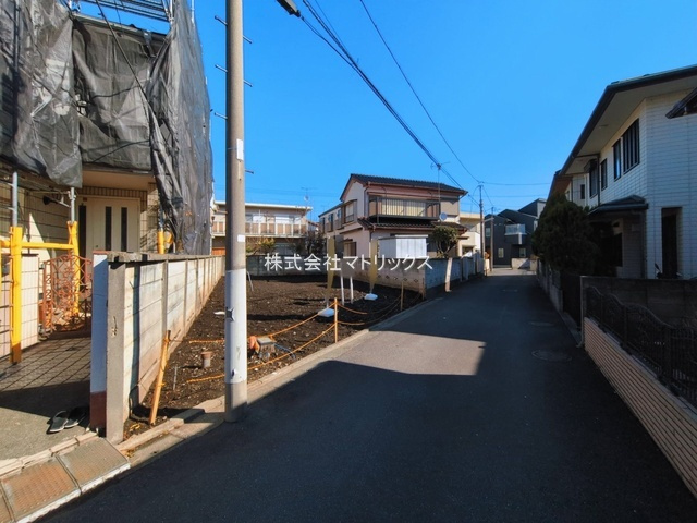 練馬区富士見台2丁目　土地39坪超×建築条件なし　限定1区画の前面道路含む現地写真