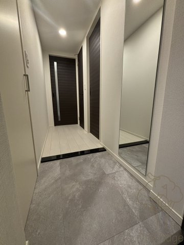 テラスレジデンス新大阪の玄関