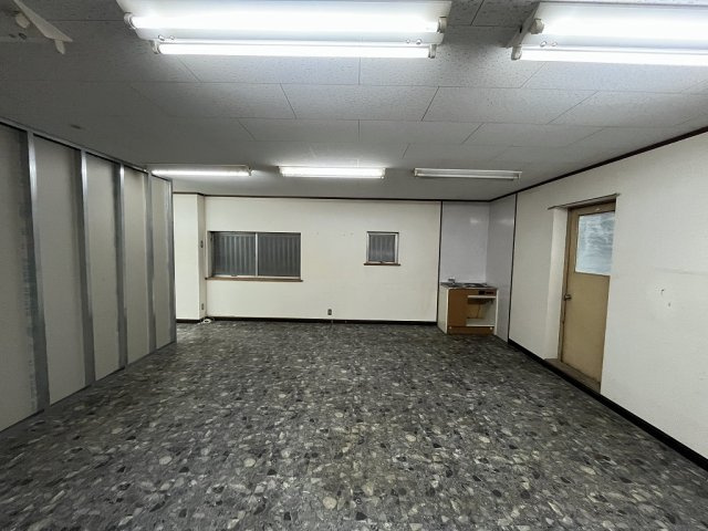 大阪市浪速区日本橋東１丁目の店舗事務所の内装