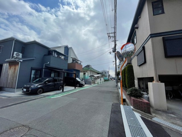 サンコーポT&Kの周辺