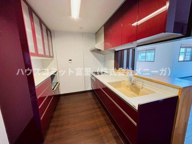 八街は　平屋の中古戸建のキッチン