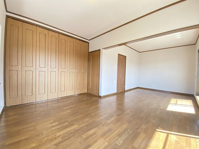 【洋室】 | 北区清水岩倉2丁目