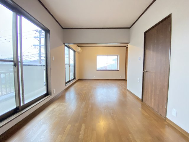 【洋室】 | 北区清水岩倉2丁目