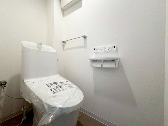 ユアサハイム新高のトイレ|落ち着いたトイレです
