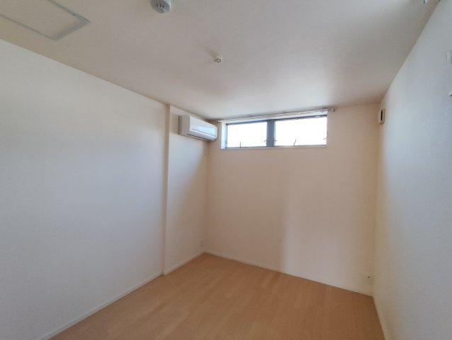 ラ・ソレイユの洋室