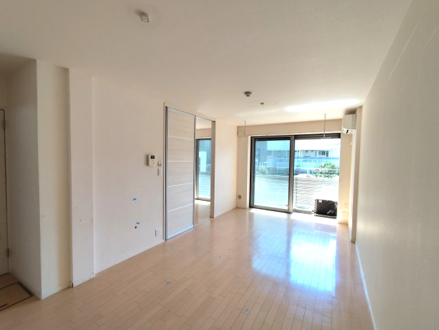 ラ・ソレイユの居間・リビング