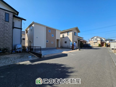 【前面道路含む現地写真】 | Livele Garden.S　第15栃木大平町富田1号棟