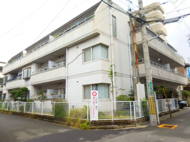 メゾンフラグランスの外観