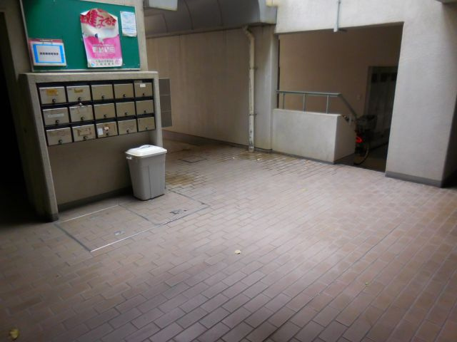 メゾンフラグランスのエントランス