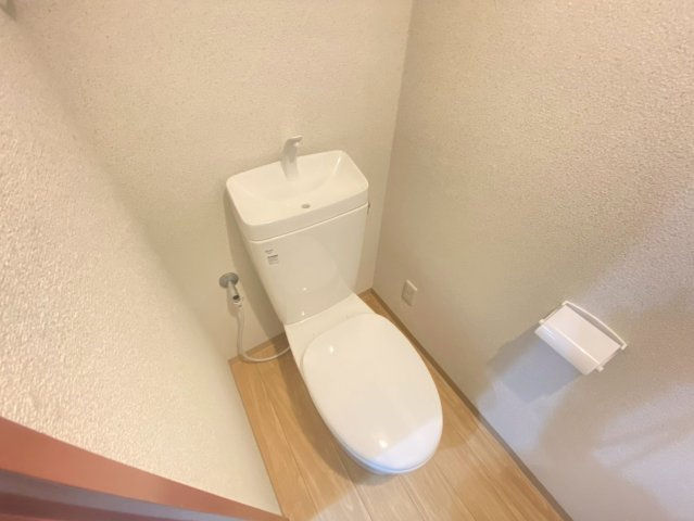 メゾンフラグランスのトイレ