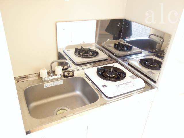 ソフィアシュガー(家具付き☆)のキッチン|きれいなキッチンです　敷金礼金ゼロ☆初期安☆家具家電付き☆