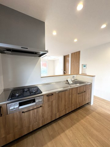 Sunny Life House — Samukawaのキッチン