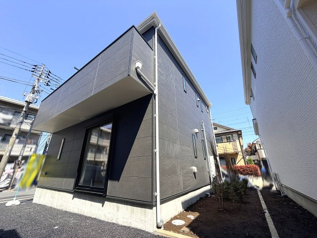 【外観】 | 練馬区大泉町3丁目　新築一戸建住宅　全2棟　（成増店） | 36坪超えの広々敷地に19帖リビングの大型4LDKを採用した全2棟現場
