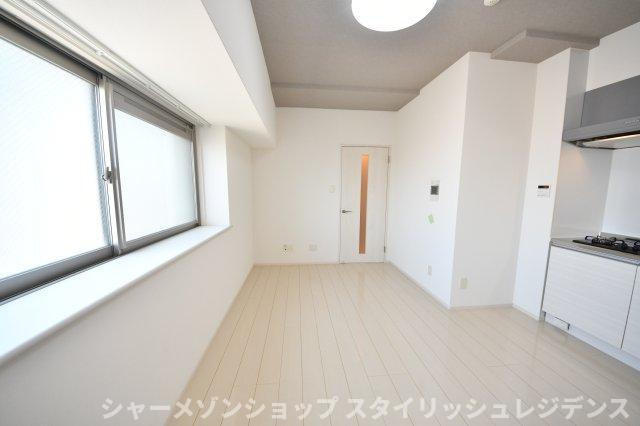 リンデンバウム京町の居間・リビング