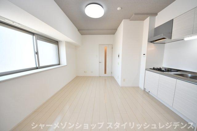 リンデンバウム京町の居間・リビング