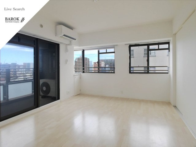 フィールズ大手門の居間・リビング