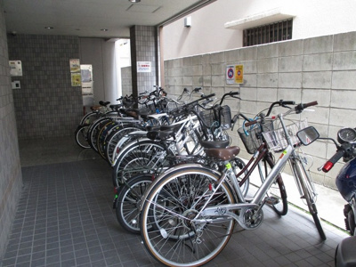 【その他】 | 中市マンション | 自転車置き場です