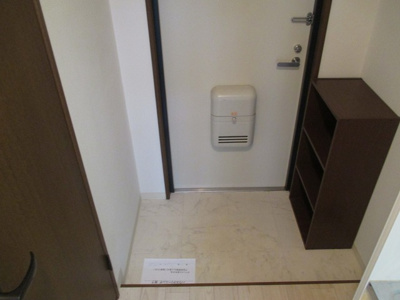 【玄関】 | 中市マンション | 玄関にはシューズボックスが有ります