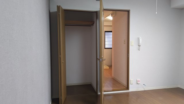 スクリーブ千里北の収納
