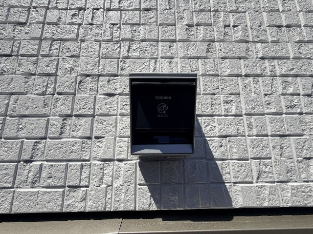 【外観】 | 練馬区大泉町3丁目　新築一戸建住宅　全2棟　（成増店） | 太陽光パネル標準装備。EVコンセント標準装備。