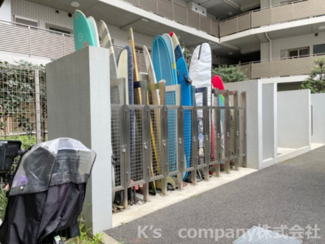 茅ヶ崎市矢畑　ライオンズ茅ヶ崎ザ・アイランズⅠ街区のその他|サーフボード置場◇