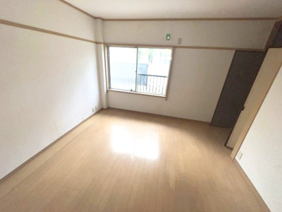 【寝室】 | 本山サンビラ