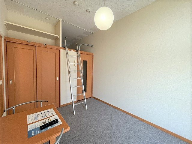 【寝室】 | レオパレスフィスデファミーユ