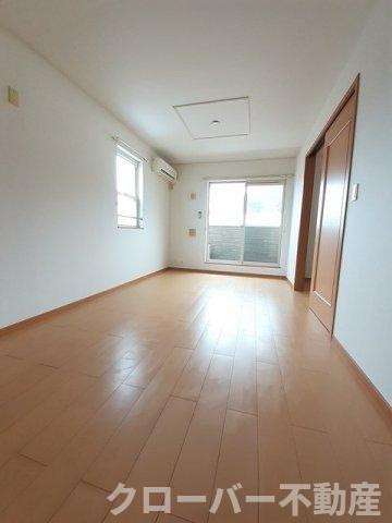 ルークス　勇峰Ａの居間・リビング