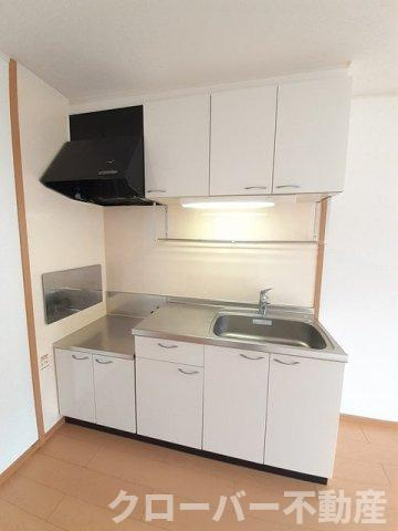 ルークス　勇峰Ａのキッチン