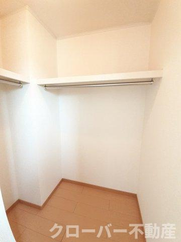 ルークス　勇峰Ａの収納