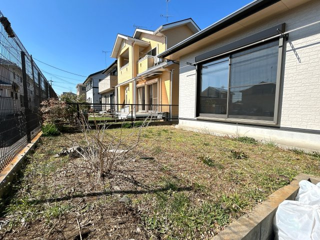 大平町富田　中古戸建の庭