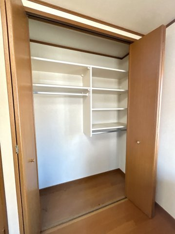 大平町富田　中古戸建の収納