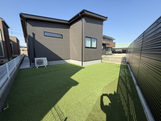 リーブルガーデンＳ高崎塚田町　1号棟の庭|広々した南庭付きです。
ガーデニングや家庭菜園も楽しめます☆