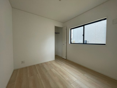 【洋室】 | 亀山市羽若町《3号棟》