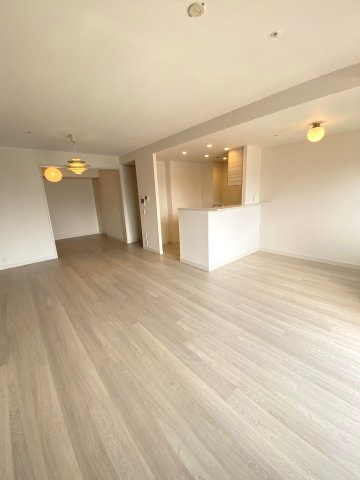 【居間・リビング】 | グランドメゾン新梅田タワーTHE CLUB RESIDENCE | LDK約20.9帖