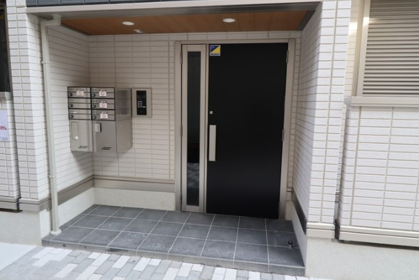 アンソレイエⅡのエントランス