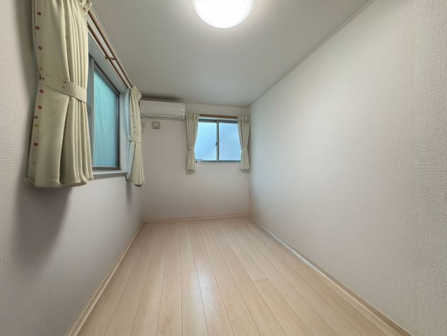 文京区大塚5丁目　中古戸建の洋室