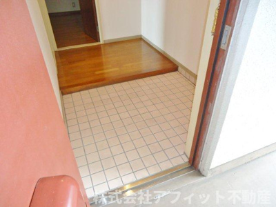 【玄関】 | ビバリーヒルズ