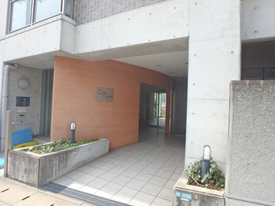 【エントランス】 | コム・クレール西宮北口 | 落ち着いたエントランスです