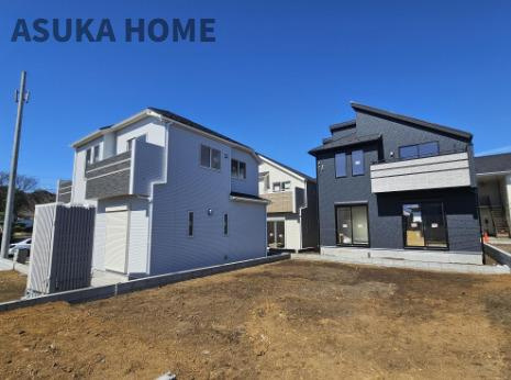 瀬谷区北新　２期の外観|駐車場は2台確保できます。将来的に車が増えることになったとしても非常に便利ですね。