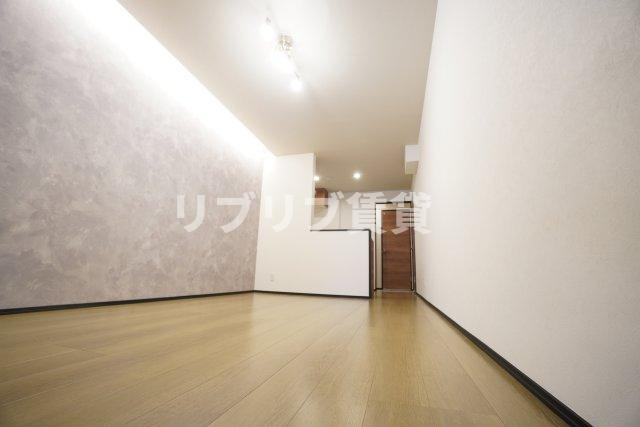 Likes仁戸名町B棟の居間・リビング