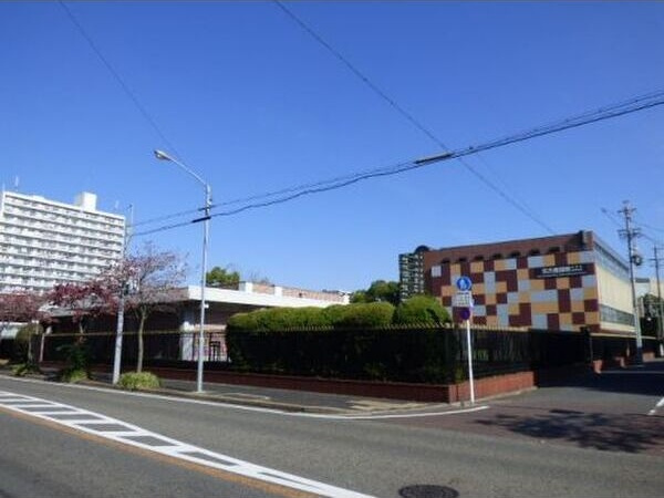 レージュ川原通の周辺