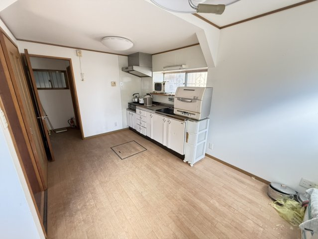 泉佐野市南泉ケ丘1丁目　中古戸建のキッチン