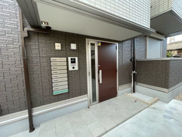 ヴィラージュ　ＡＲＫのエントランス