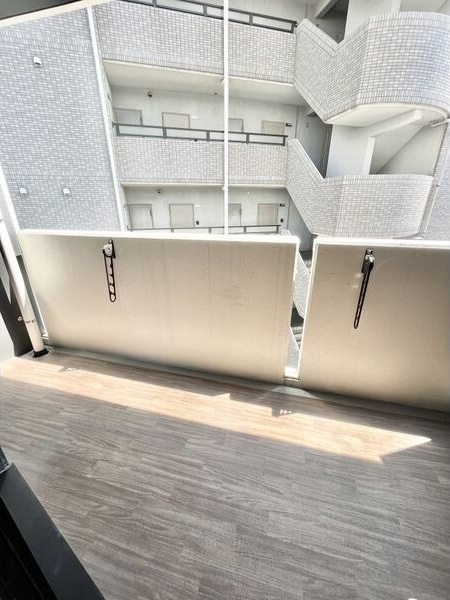 GRANDUKE大曽根のバルコニー