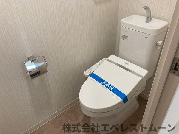 カーサニア尾頭橋のトイレ|コンパクトで使いやすいトイレです