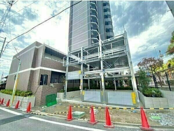 S-RESIDENCE庄内通Northの駐車場